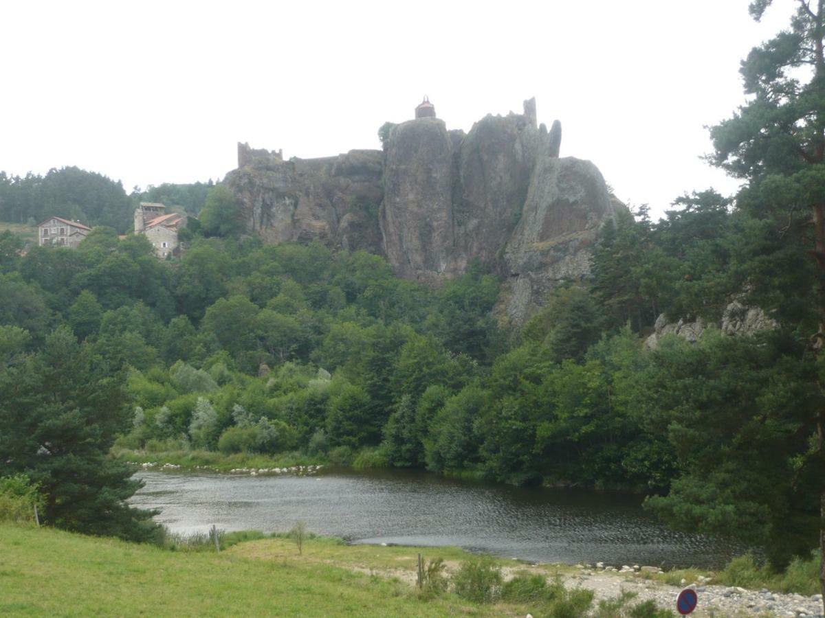 Le Petit Dyke Lägenhet Le Puy-en-Velay Exteriör bild